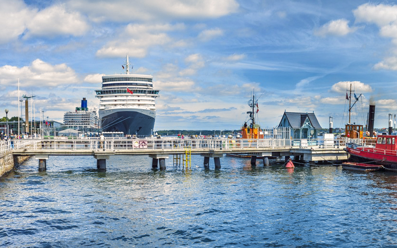 Kreuzfahrtschiffe am Ostseekai